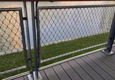 Aisi 304 Stainless Steel Cable Mesh Lightweight Fence For Fall Prevention