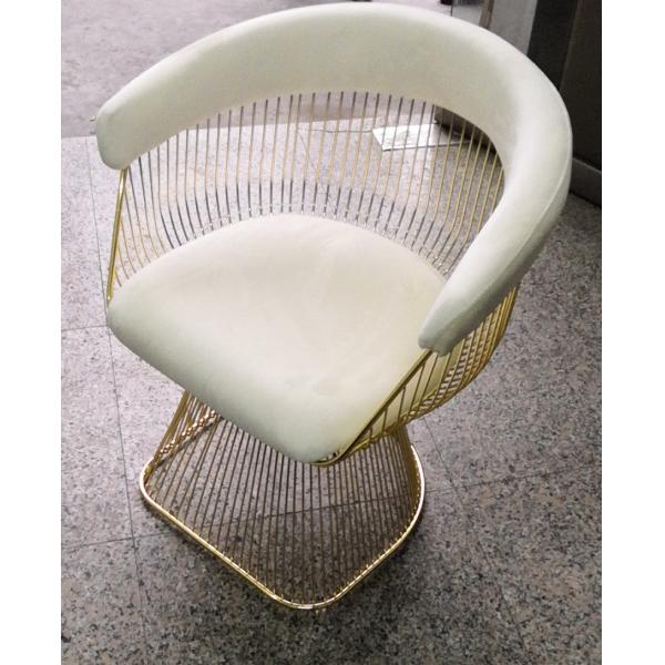 Contemporary PU leather upholstery up metal frame wire lounge chair