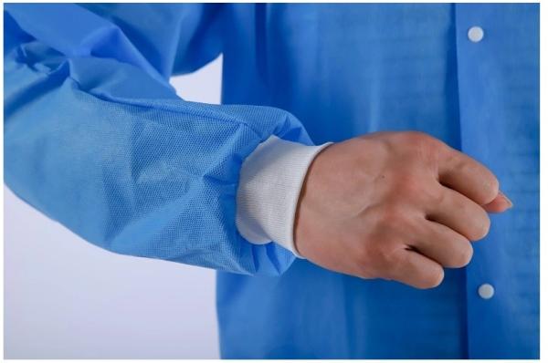 Liquid Proof Anti Covid 19 70gsm Disposable Lab Coats