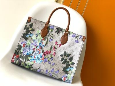 O OEM Louis Vuitton Onthego Empreinte Silver floral revestiu a lona Tote Bag