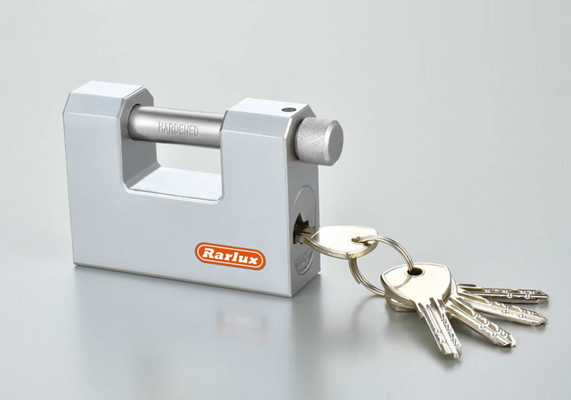 RECTANGULAR IRON PADLOCK