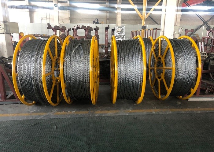 веревочка стального провода 24mm анти- переплетая заплетенная для шнуровать 4 проводников