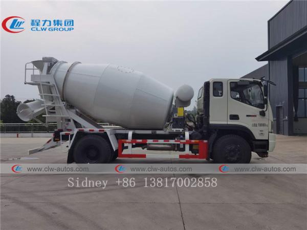 Caminhão do misturador de cimento de Foton Rowor 4х2 5.5cbm com o tanque Q345 de aço