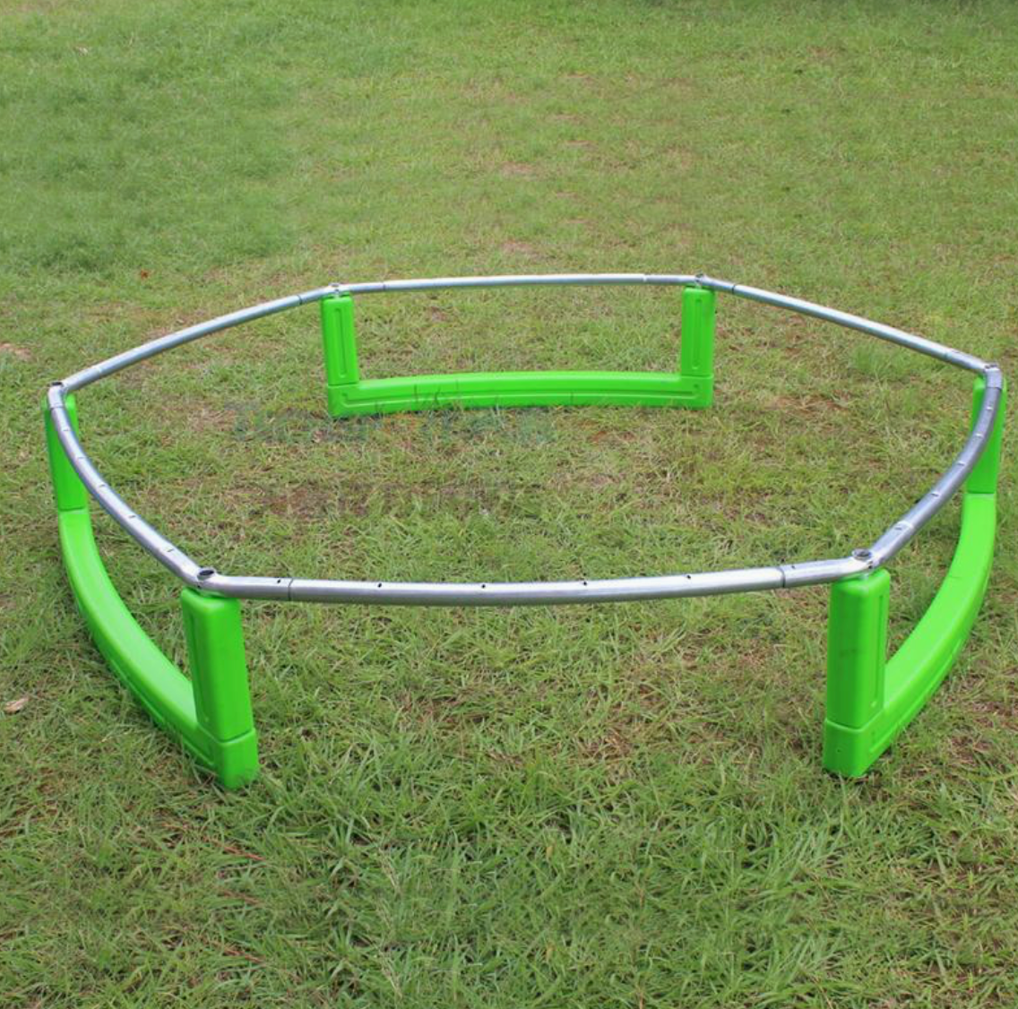 12FT Outdoor Trampoline with Safety Enclosure and Ladder for Kids and Adults