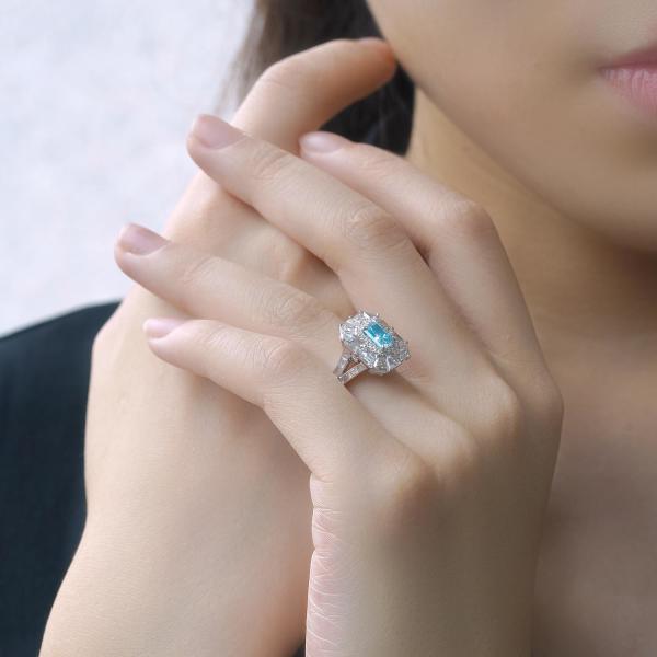 VS2-VVS1 o laboratório Diamond Jewelry Radiant Diamond Ring IGI certificou