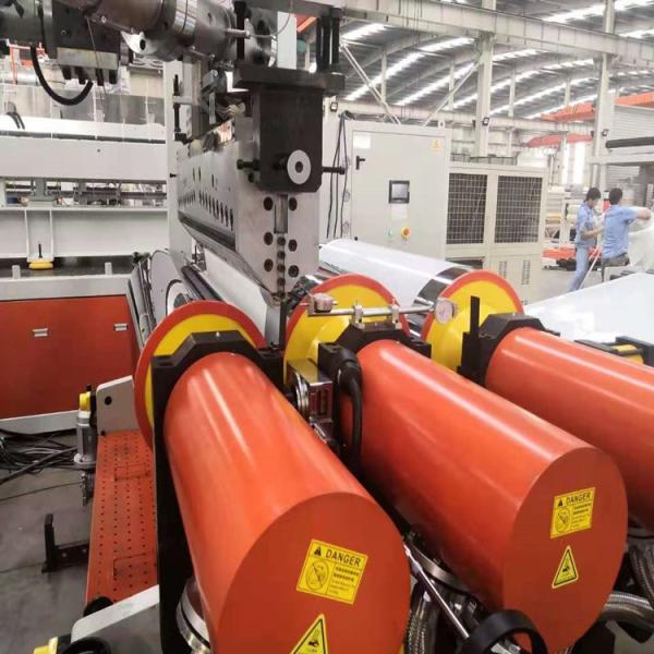 Ligne de machine d'extrusion de profilés en PVC ASA 350 kg/h