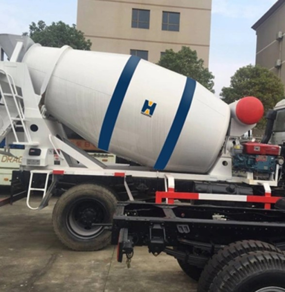 8 Cbm Мобильный бетонный смеситель для машиностроения