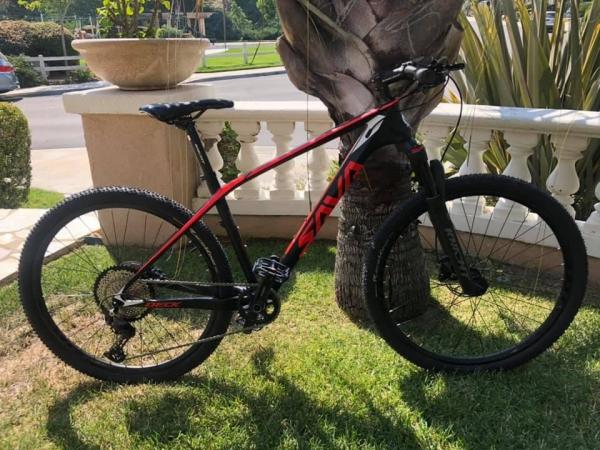 Certificado interno do CE do cabo DEORE M6100 12S da bicicleta vermelha preta do carbono MTB
