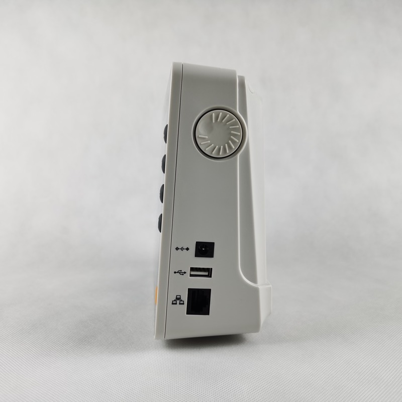 8 Inch Vital Signs Monitor Durable Mini Size TFT Display Veterinarian Handheld Animal Monitor Use Vital Signs