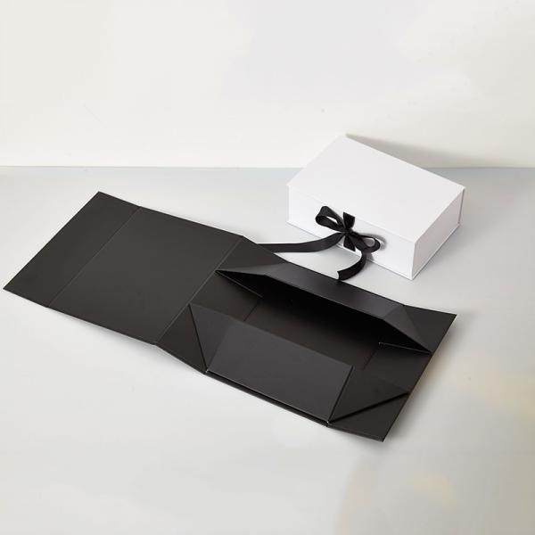 Wholesale OEM Luxury Gift Package Magnet Foldable Clothing Paper Box With Ribbon