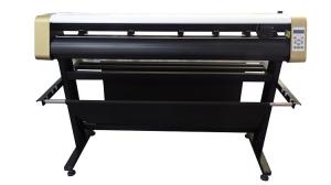 Machine de coupure servo de traceur de pouce 1350mm du moteur 54 de découpe