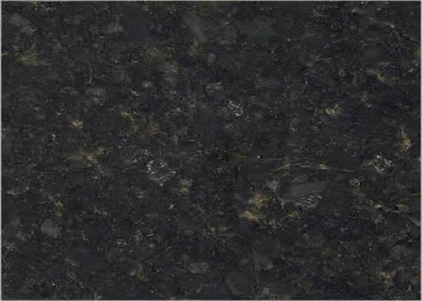 Obscuridade Precut de Ubatuba da tuba de Prebab Brasil Verde Uba - verde lustrou a obscuridade - lajes de pedra naturais do granito verde para a decoração