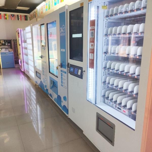 24 Hours Box Lunch Food / Bento Vending Machine With Microwave Heating Function For Airport