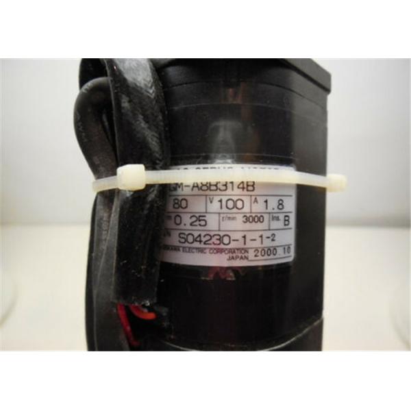 Industrial Servo Motor 0.25N-m Yaskawa 3000RMP 1.8A AC SERVO MOTOR SGM-A8B314B