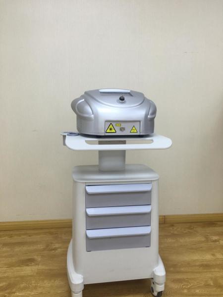 Máquina portátil do laser do diodo 980nm para a aranha Venis/o tratamento veias varicosas