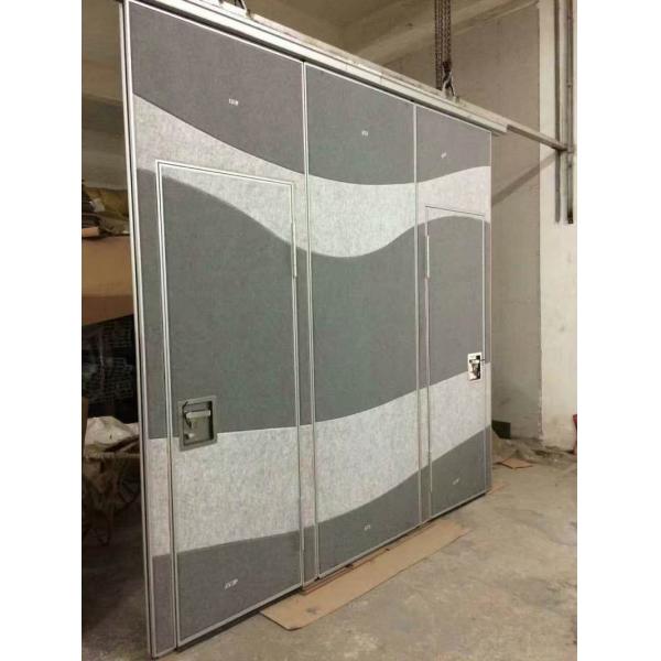 Limpie las paredes de división flexibles acústicas de cuero de la oficina/las puertas deslizantes plegables del marco con esponja de aluminio