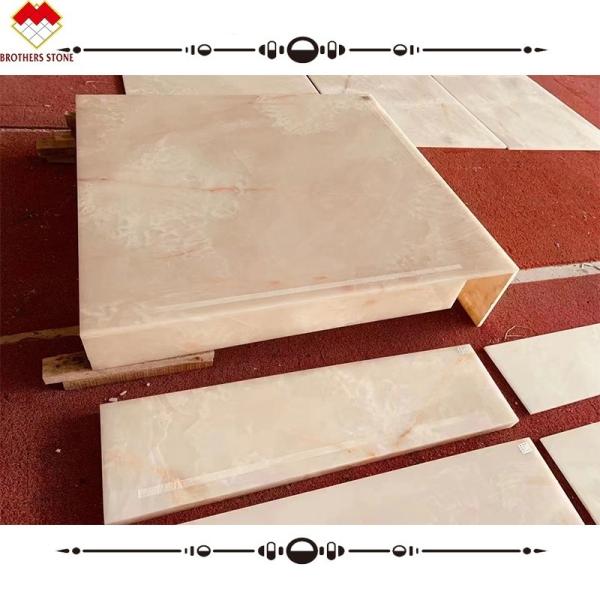 Brothers Stone White Onyx Steps Marble Stone Staircase for Indoor Onyx Marble Stairs