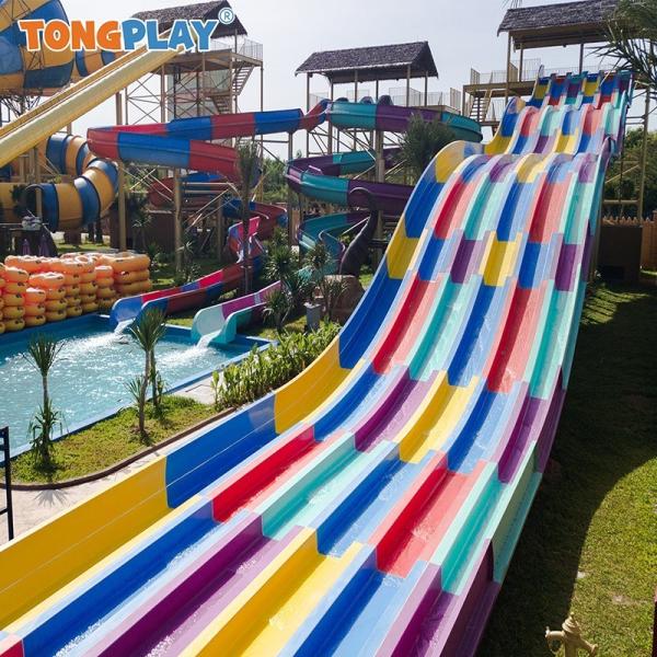 Customized Fiberglass Water Slides Outdoor Water Park Equipment Wavy Competition Slide Water Playground With Swimming Pool