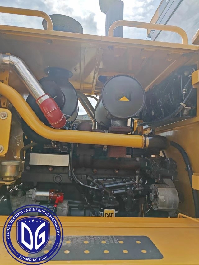 140k Caterpillar Использованный Грейдер Мощная гидравлическая машина