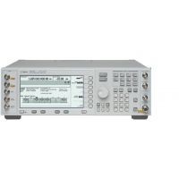 Rohde & Schwarz SME06 RF Signal Generator 5 kHz to 6 GHz with Benchtop Form Factor and Digital Modulation
