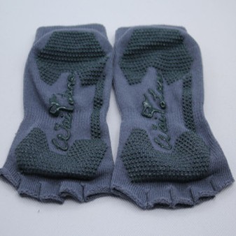Cotton Half Toe Grip Socks