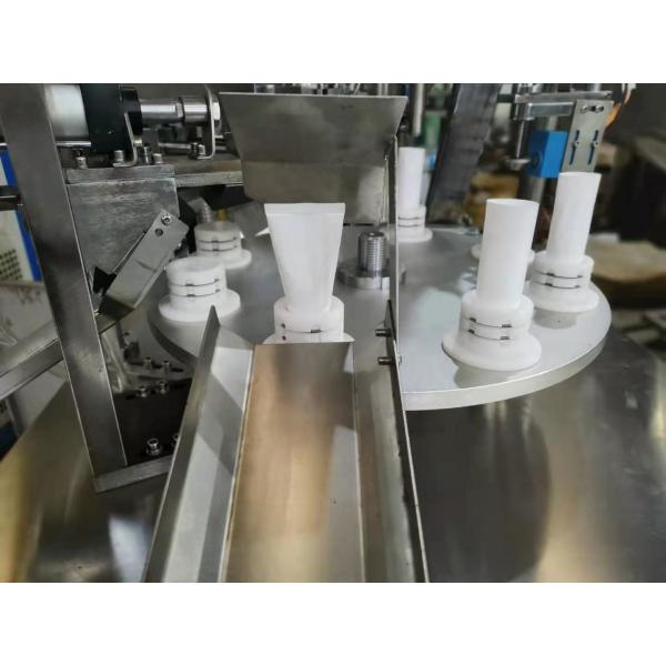 Machine automatique de remplissage de tubes de protection solaire
