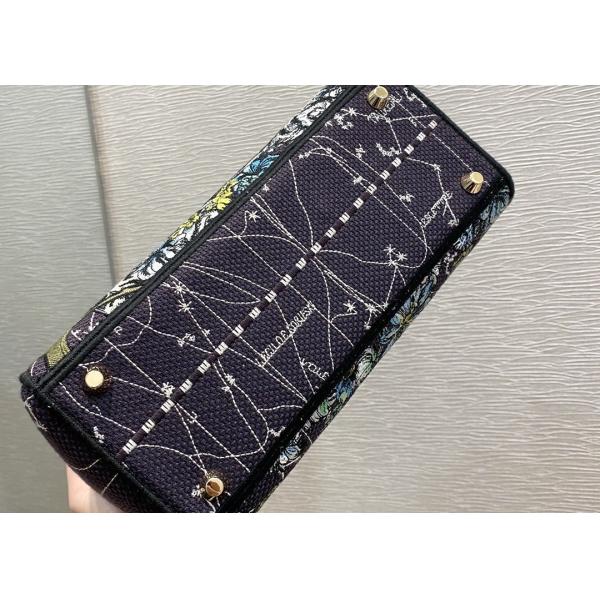 Retro Tote Single Shoulder Bag 24cm Length With Exquisite Embroidery