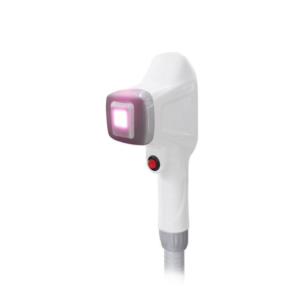 A fibra acoplou o profissional da máquina da remoção do cabelo do corpo do laser 808 nanômetro