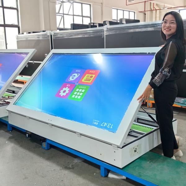 Waterproof Digital Signage 100 Inch 98 Inch Outdoor Digital Advertising Display Screens