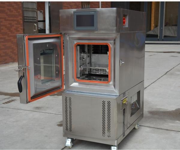 Mini type de bureau d'acier inoxydable de la température et de machine d'essai d'humidité