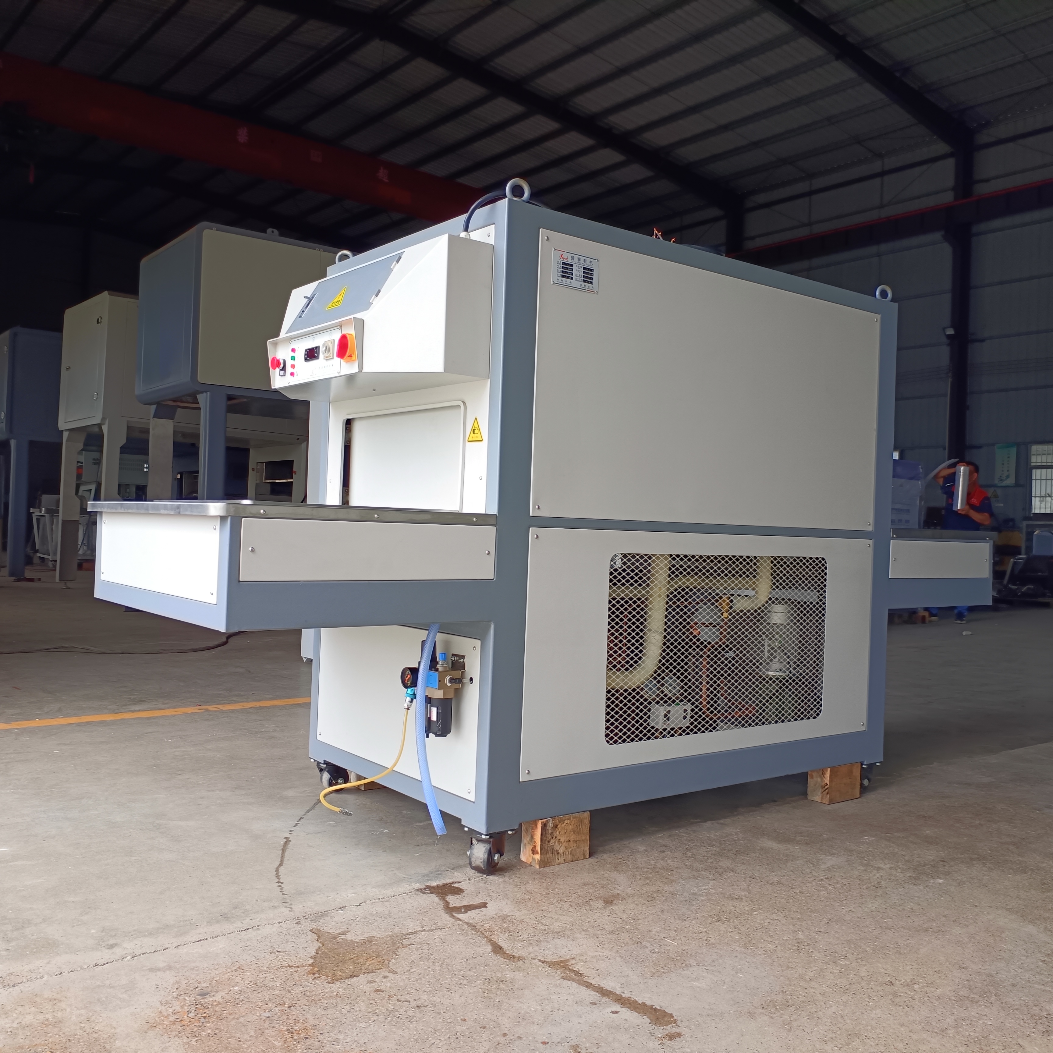 Shoe Cold Cooling Shaping Instant Chiller Machine Suitable for All kinds of Shoes for Setting