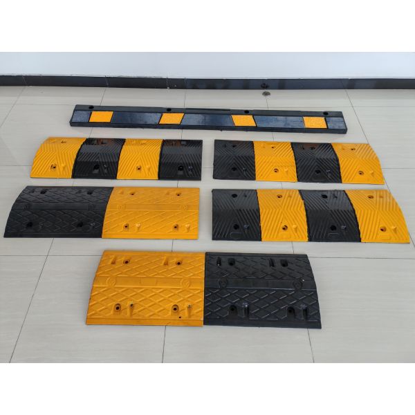 Roadsafe Car Speed Bump Reinforced Rubber Wheel Stopper for Secure Parking Yellow Bump