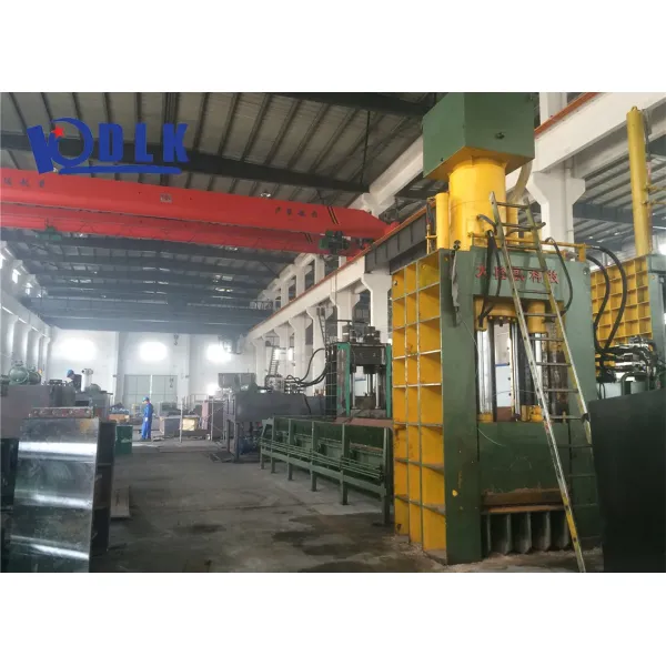 Max shear force 250ton blade length 800mm Q15-2500 Hydraulic Gantry Plate Shear Machine