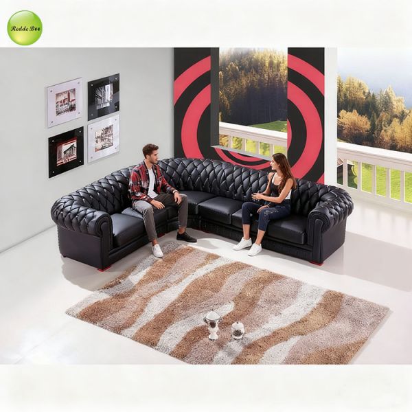 Sophisticated Button - Tufted Leather Lounge: Luxe Feel, Curved Silhouette – Enhance Home Aesthetic