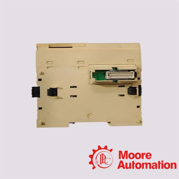 TWDNOZ485T Schneider  serial interface module