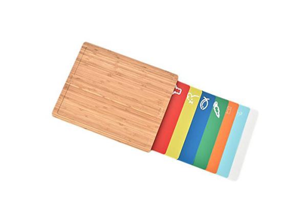 Non Slip Bamboo Cutting Board Customized Size With 5pcs Functional Silicone Mats