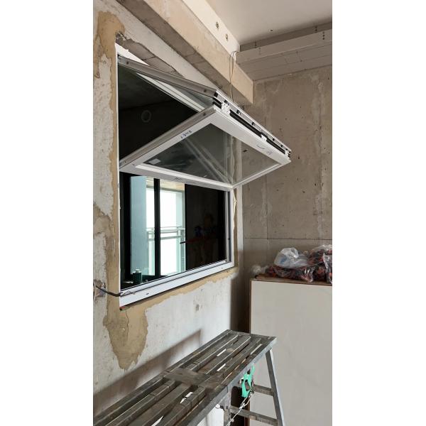 ZeroEnergy Passive House Folding Window Achieving U-Value Below 0.15 Without Compromising Operability