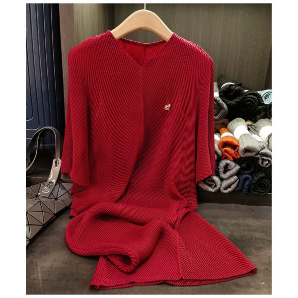 Women's Summer Dress Elegant Solid Color Loose Slimming Batwing Sleeve V-Neck Dragon Scale Pleated Casual