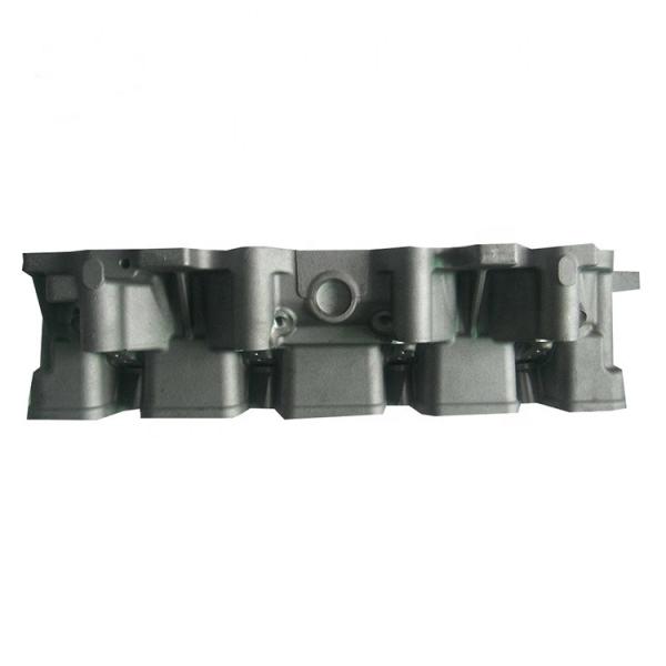LDF500020 Engine Cylinder Heads