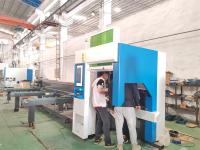 Machine de découpe laser à grille CNC de 3000W pour le métal