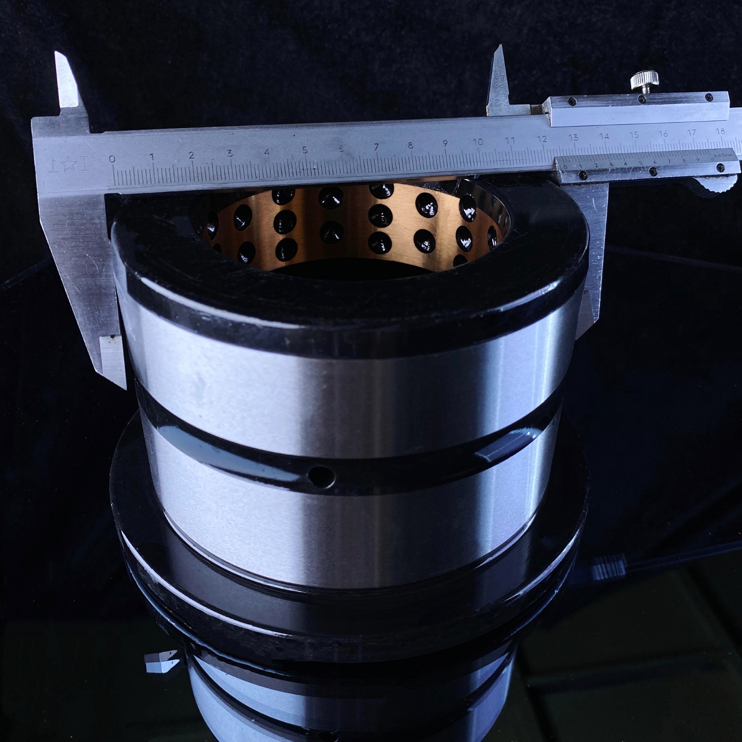 65x80x65cm Steel Sleeve Bushing Bucket Bushing For Holland Excavator Ready to Ship