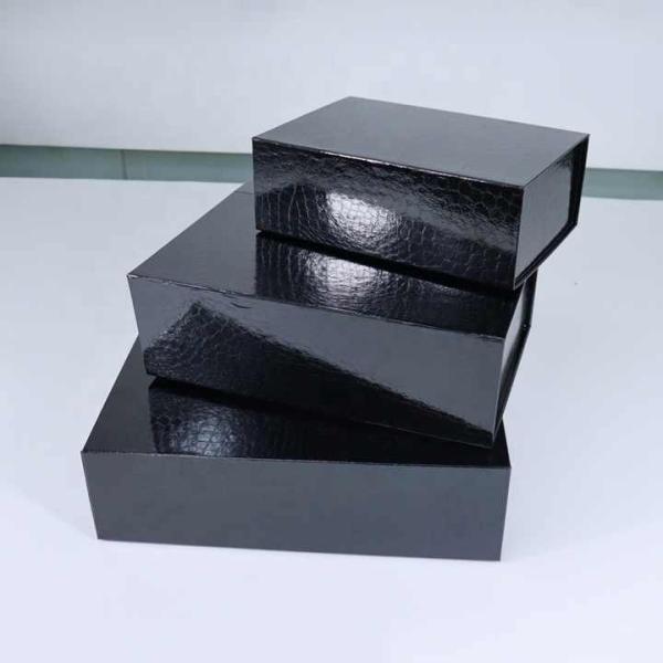 Оптовая продажа Подарки косметика Одежда Упаковка Черная Специальность Крокодильная кожа Магнитная складная коробка