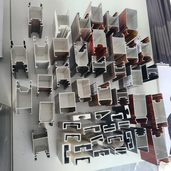 Низкое загрязнение прессовало охраняющий алюминиевый финиш мельницы профилей