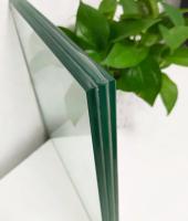 Bordure polie tempérée sur verre stratifié avec taille personnalisée