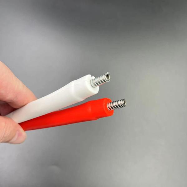 Tuyau flexible résistant à la chaleur de silicone durable, tube en plastique anti-vieillissement de col de cygne