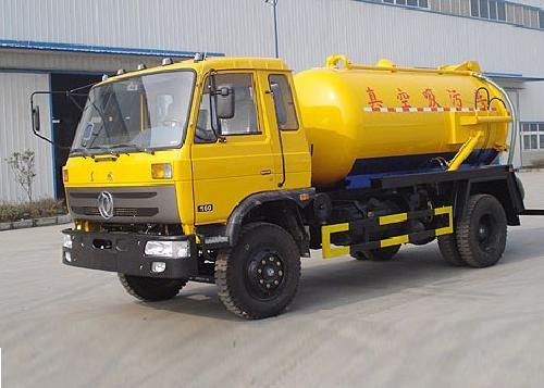 Cesspit Emptier Truck 8000 to 12000 Liters Vacuum Suction Fecal Pump Tank Truck 190HP Diesel Engine