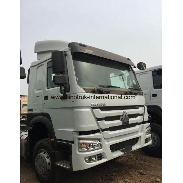 Euro 2  HW76 Cabin 60 Ton SINOTRUK Tractor Truck