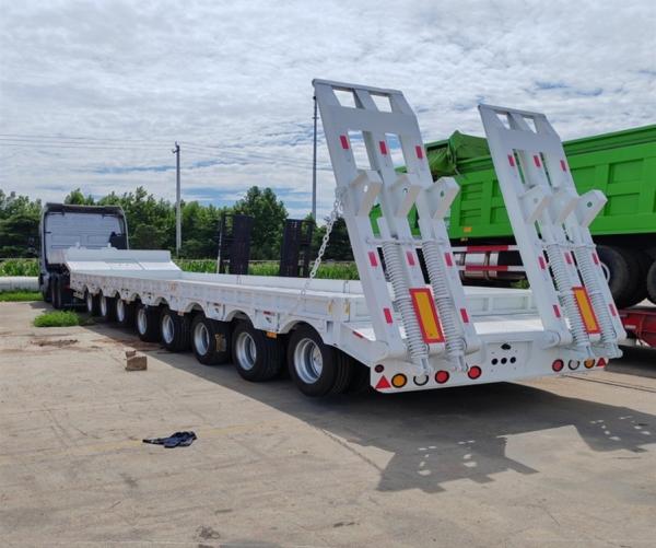 Heavy Duty Thickened Beam 40 Foot Container Flatbed Semi Trailer Widened Plate 16.5 Meters Low Flatbed Trailer