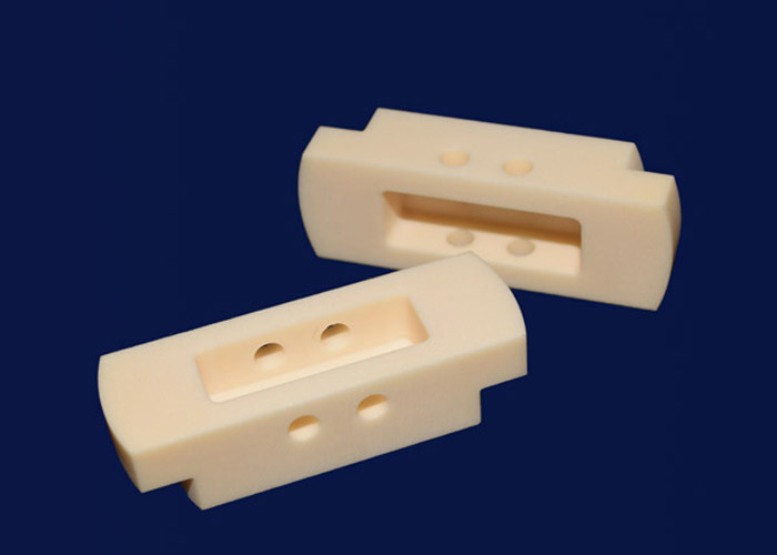 Штепсельные блоки Zirconia изоляции керамические с толщиной отверстий 1mm 2mm 3mm