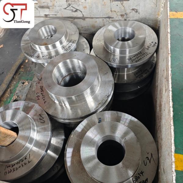 42CrNiMo C45 Forged Steel Flanges Polished Open Forging OEM